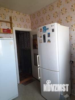 3-к квартира, вторичка, 63м2, 9/9 этаж