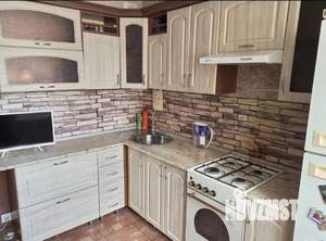 2-к квартира, вторичка, 52м2, 1/10 этаж