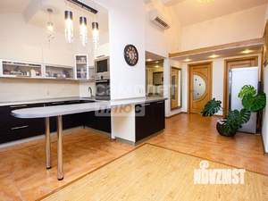 3-к квартира, вторичка, 88м2, 9/9 этаж