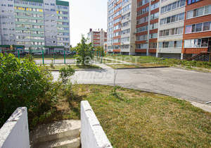 2-к квартира, вторичка, 58м2, 1/9 этаж