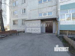 3-к квартира, вторичка, 65м2, 9/9 этаж