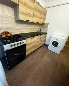 2-к квартира, вторичка, 41м2, 1/5 этаж