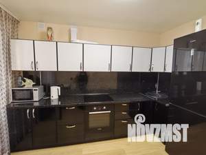 2-к квартира, вторичка, 57м2, 1/9 этаж