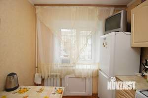 2-к квартира, вторичка, 46м2, 3/5 этаж
