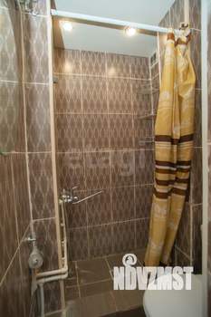 2-к квартира, вторичка, 40м2, 1/4 этаж