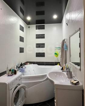 3-к квартира, вторичка, 77м2, 5/5 этаж