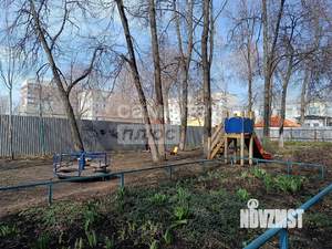 2-к квартира, вторичка, 44м2, 1/4 этаж