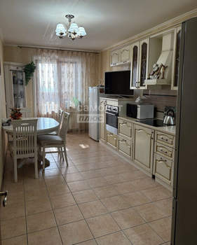 3-к квартира, вторичка, 96м2, 9/12 этаж