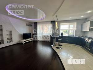 4-к квартира, вторичка, 156м2, 3/3 этаж