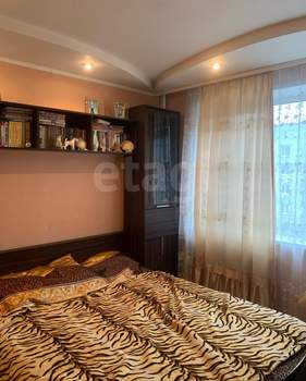 4-к квартира, вторичка, 70м2, 4/9 этаж