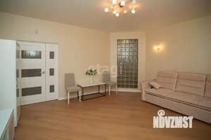 4-к квартира, вторичка, 115м2, 1/9 этаж