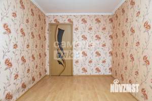 3-к квартира, вторичка, 54м2, 4/4 этаж