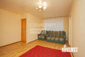 3-к квартира, вторичка, 42м2, 1/5 этаж