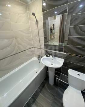 1-к квартира, вторичка, 37м2, 9/9 этаж