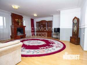 4-к квартира, вторичка, 131м2, 5/6 этаж
