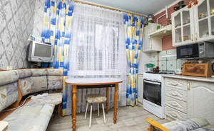 2-к квартира, вторичка, 54м2, 1/9 этаж