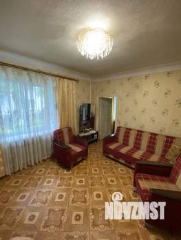 3-к квартира, вторичка, 61м2, 1/2 этаж