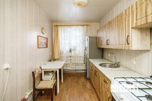 2-к квартира, вторичка, 52м2, 1/1 этаж