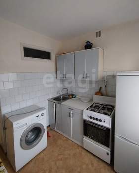 3-к квартира, вторичка, 49м2, 4/5 этаж