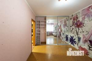 2-к квартира, вторичка, 68м2, 4/10 этаж