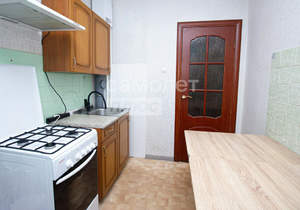 2-к квартира, вторичка, 50м2, 1/5 этаж