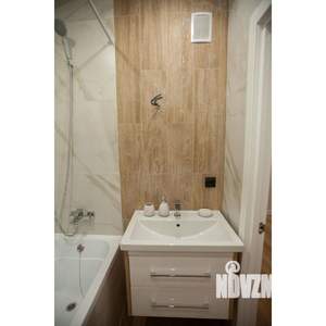 2-к квартира, вторичка, 54м2, 4/4 этаж