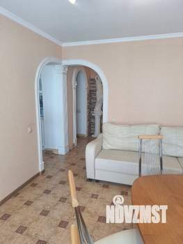 4-к квартира, вторичка, 82м2, 5/5 этаж
