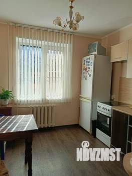 2-к квартира, вторичка, 57м2, 1/10 этаж