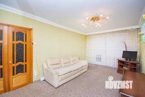 2-к квартира, вторичка, 53м2, 1/10 этаж