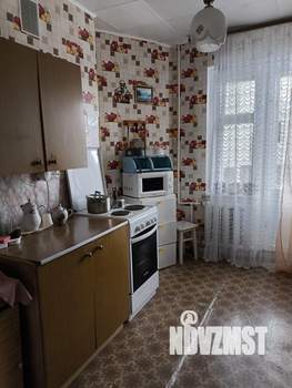 2-к квартира, вторичка, 63м2, 3/18 этаж
