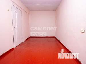 3-к квартира, вторичка, 58м2, 2/5 этаж