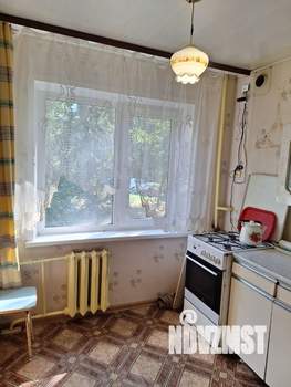 2-к квартира, вторичка, 45м2, 1/5 этаж