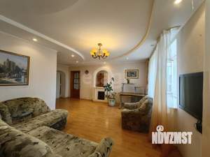 4-к квартира, вторичка, 105м2, 5/5 этаж