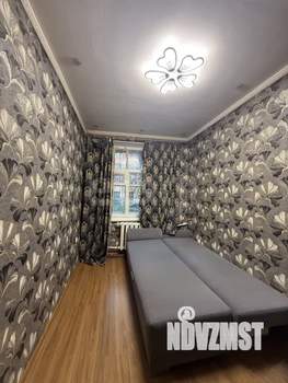 2-к квартира, вторичка, 40м2, 1/4 этаж