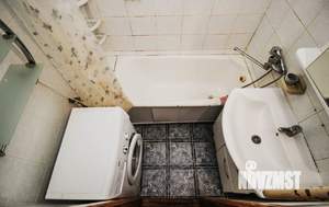 3-к квартира, вторичка, 63м2, 1/9 этаж