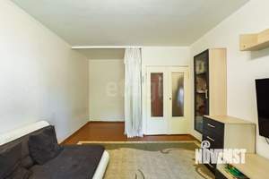 2-к квартира, вторичка, 57м2, 1/9 этаж
