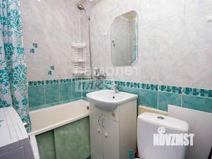 3-к квартира, вторичка, 42м2, 5/5 этаж