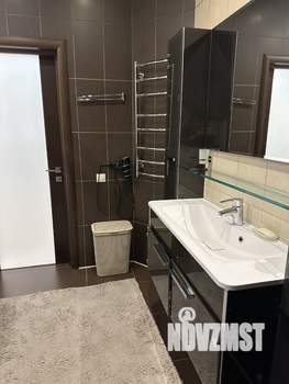 3-к квартира, вторичка, 99м2, 1/3 этаж