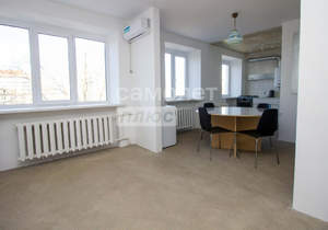 3-к квартира, вторичка, 60м2, 5/5 этаж