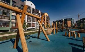 2-к квартира, вторичка, 99м2, 1/4 этаж