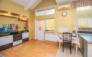 3-к квартира, вторичка, 80м2, 3/3 этаж