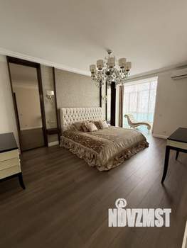 6-к квартира, вторичка, 270м2, 1/3 этаж