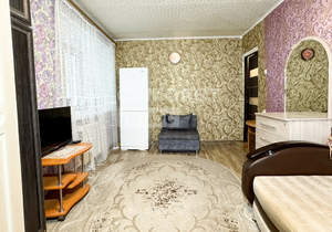 2-к квартира, вторичка, 44м2, 1/12 этаж