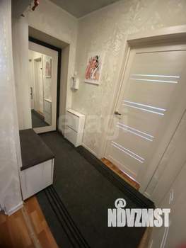 2-к квартира, вторичка, 42м2, 1/4 этаж