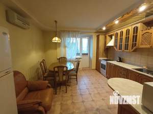 2-к квартира, вторичка, 81м2, 3/8 этаж