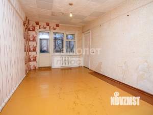 3-к квартира, вторичка, 48м2, 5/5 этаж