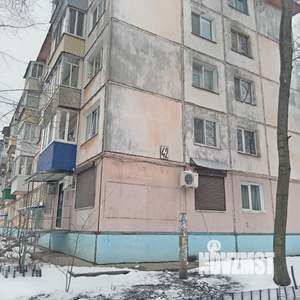 2-к квартира, вторичка, 48м2, 1/5 этаж
