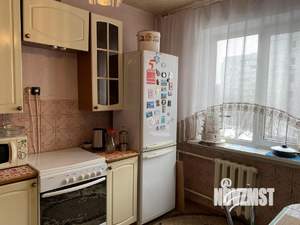 4-к квартира, вторичка, 70м2, 3/9 этаж