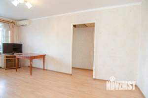 3-к квартира, вторичка, 42м2, 5/5 этаж