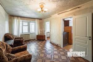 3-к квартира, вторичка, 42м2, 2/5 этаж